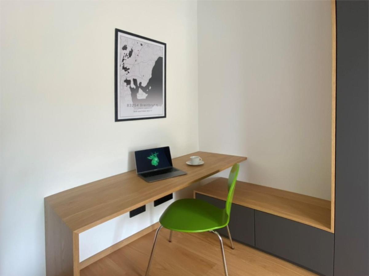شقة Neubau Gruener Wolpertinger Designwhg 106Qm Barrierefrei يبريتيبرون أم تشيمسي المظهر الخارجي الصورة